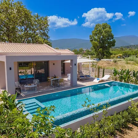 Michaela Villa Számi